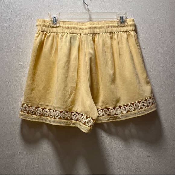 Divided Boho Chic Trendy Lace Trim Drawstring  Shorts, Sz M, Sherbet Yellow - Picture 2 of 7